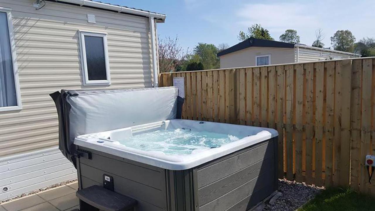 Campsie Glen Holiday Park Fintry Room photo